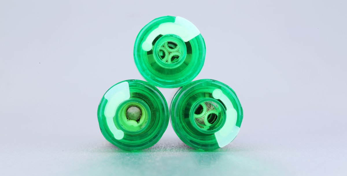 HeavenGiftsCom's tweet photo. Single, dual and triple, which coil will you use with your FreeMax GEMM Kit?😘
#HeavenGifts #freemax #freemaxgemm #starterkit #gemmtank #disposabletank #vapefam #vapeshop #vapestore
Warning: This product contains nicotine. Must be legal vaping age in your jurisdiction to follow. https://t.co/GX1xizEmWU