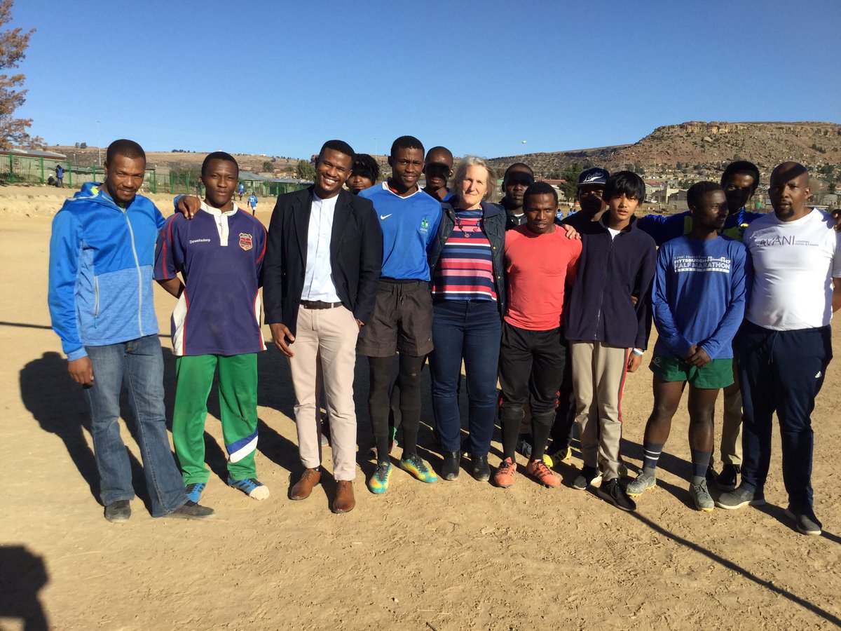 AnneMacroUK's tweet photo. Great fun this afternoon with the Lesotho National Rugby Team and Basotho students participating in the UK-supported Lesotho Rugby Academy programme - developing life skills through sport. @LesothoRugAcad @lesothorugby @DolenCymru #UKinLesotho https://t.co/qLr3xQDUb1