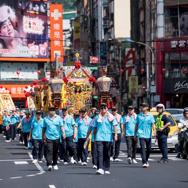 erickyin's tweet photo. Keelung Ghost Festival - parade
#parade #festival
#culture #heritage
#belief #worship
#keelung #Taiwan
#crowd #light
#Taiwantravel #exploretaiwan
#justgoshoot #iFormosa
#serialshooters #theimaged
#availablelightonly #photowalk
#igrecommend #instagram… https://t.co/GjSHNCeNOf https://t.co/lwEhseHg4R