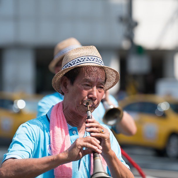 erickyin's tweet photo. Keelung Ghost Festival - Suona horn player
#parade #festival
#culture #heritage
#horn #music
#keelung #Taiwan
#shadowhunters #shadows
#Taiwantravel #exploretaiwan
#justgoshoot #iFormosa
#serialshooters #theimaged
#availablelightonly #photowalk
#igreco… https://t.co/O5JaiQhBdU https://t.co/BIx7VXvKDk