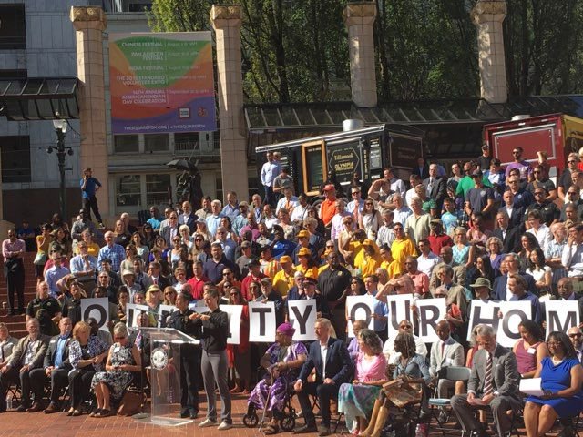 ChiefDOutlaw's tweet photo. Thank you to our City leaders &amp; partners who came out today to say violence in our city is not welcome. PPB will be ready on Saturday to assist with the facilitation and protection of 1st Amendment rights of all. We do not choose sides, but respond to acts of criminal violence. https://t.co/IQvJNhPAHK