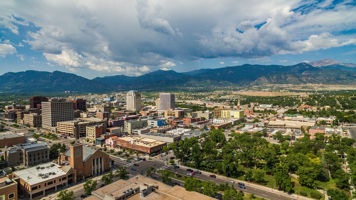 iatgsHouston's tweet photo. Why you should live in Colorado Springs, CO?
https://t.co/GhXois20yf

#ColoradoRealEstate #ColoradoLiving #Realtor #RealEstateInvestment #RealEstateAgent #FollowBack #RealEstateIndustry #InterAmericaTitleGroup https://t.co/CtibZFnmxt