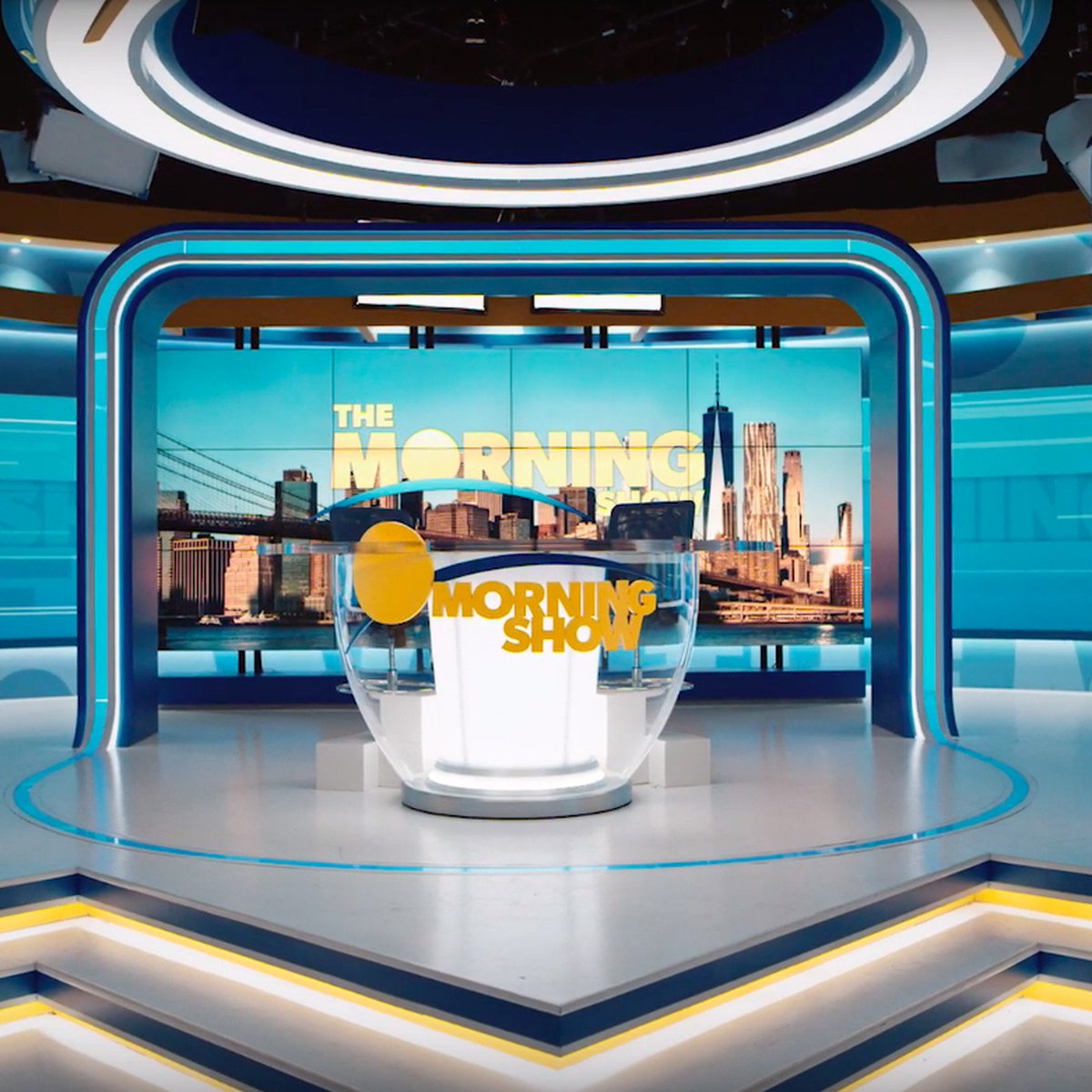 Yes I am VERY aware that <a href="/AppleTV/">Apple TV</a> has a new show about morning news with an artistic vibe SUPER similar to my Off-Broadway musical @GMNYMusical . Thankfully this show is about a national news team... not a local news team. #OffBroadway #Broadway