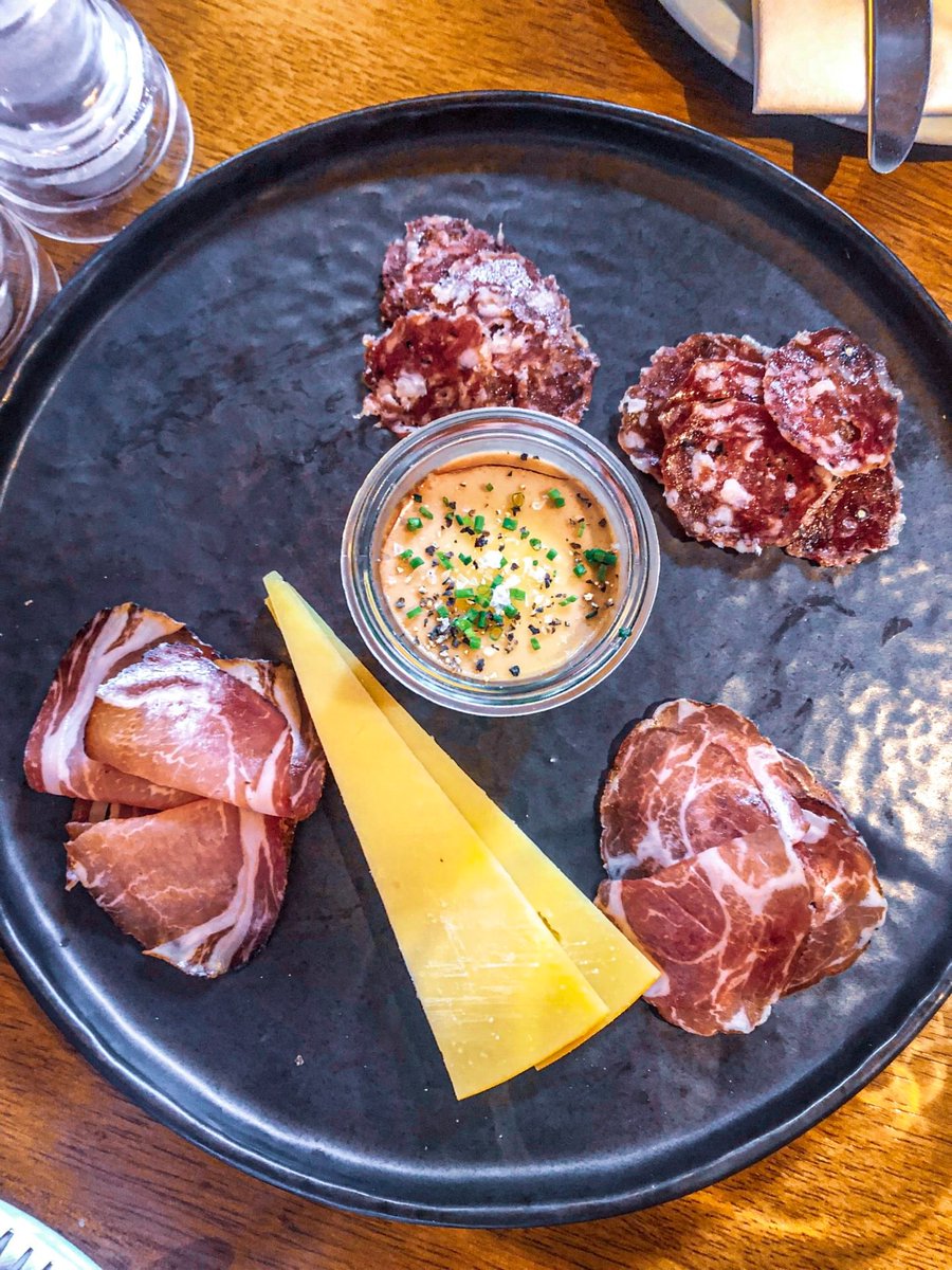 FoyleHotel's tweet photo. We #LoveDonegal because of the Delicious Food and our access to quality local suppliers! #DeliciousDonegal
Pic: @GastroGays
Food: @ChefBrianMcD at @FoyleHotel https://t.co/BFAxW5Cpsd