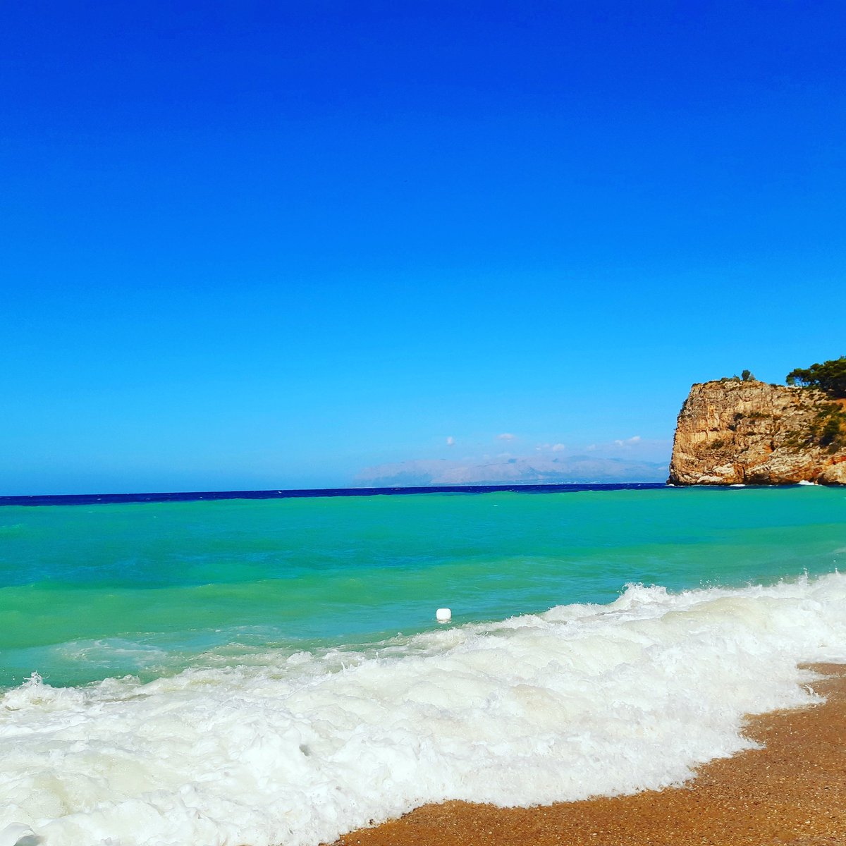 fiorillomanuel1's tweet photo. Maestrale....     #guidaloca              #Sicilia https://t.co/WzKdAshS16
