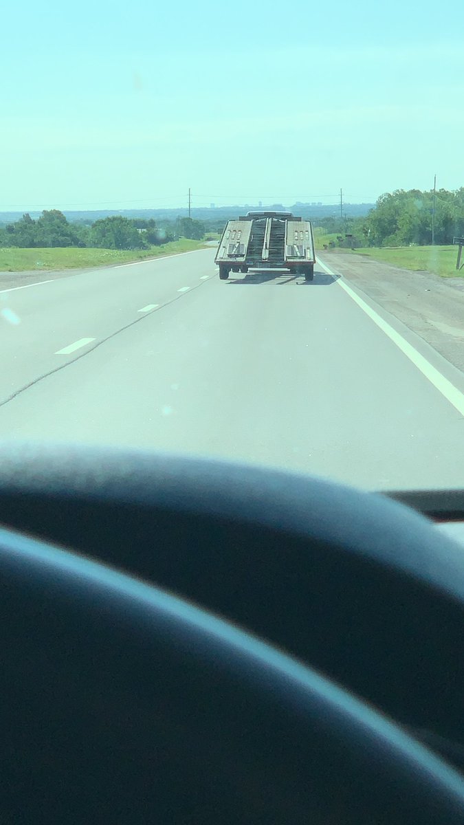 bigjmillz's tweet photo. Y’all think if I get enough speed I can jump this? #whynotwednesday #yolo #stupidideas https://t.co/3vM7MUxCvj