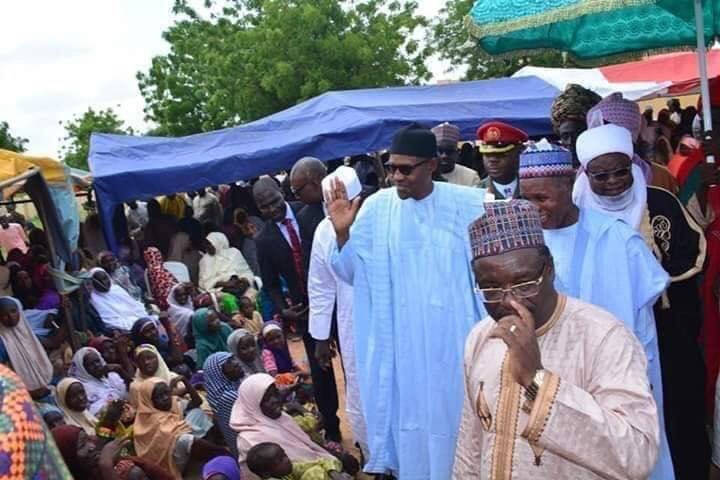 Buhari Visits IDPs