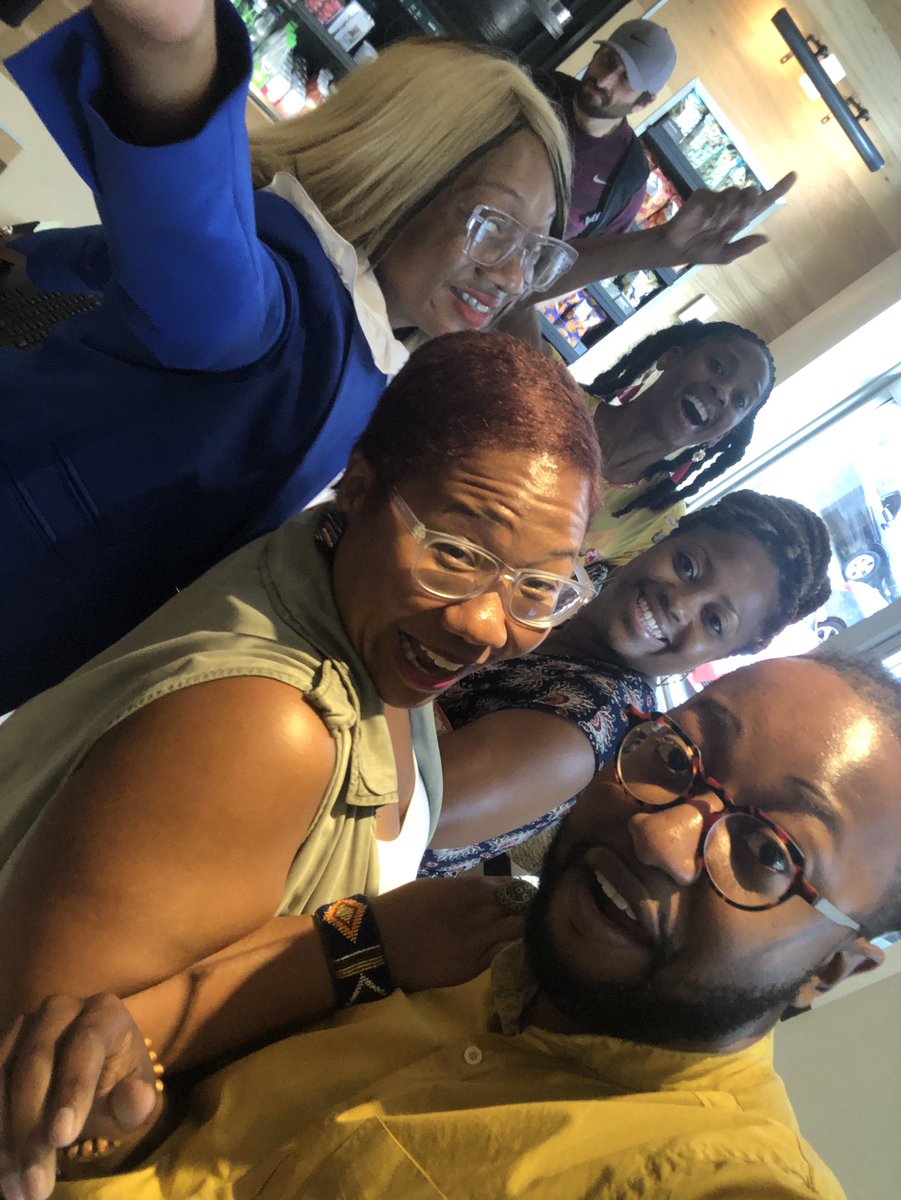 kun_ye's tweet image. We had to get our hit this morning! #FriendshipFWD19 #fpcstp