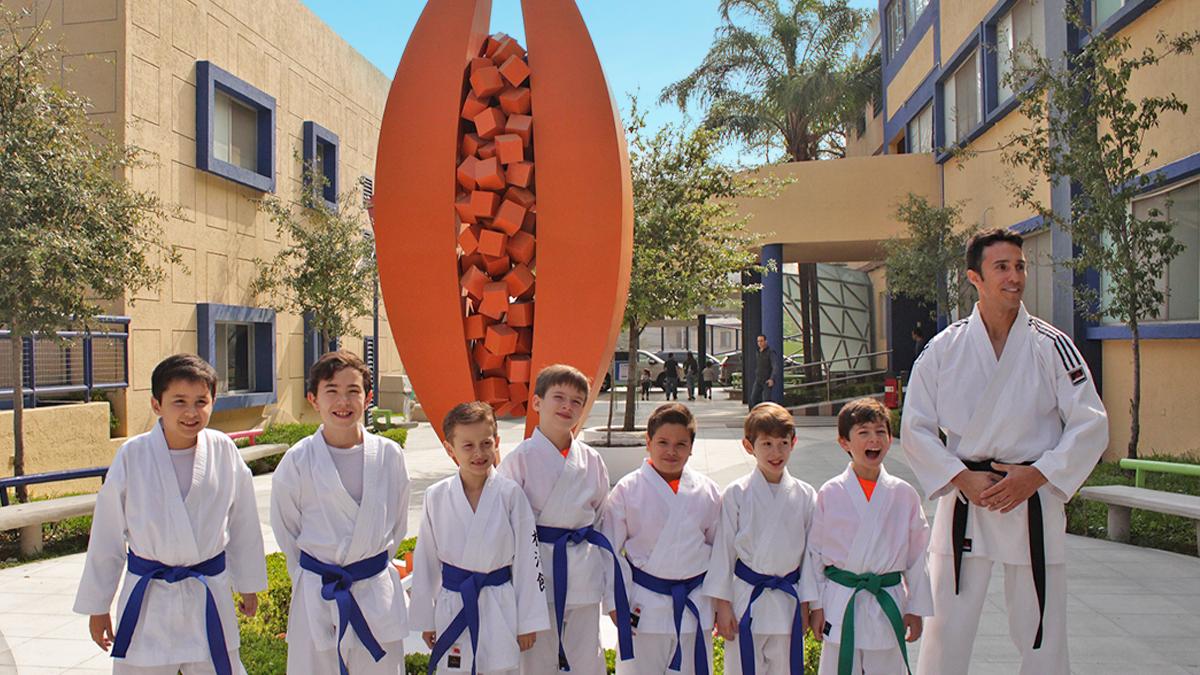 brillamont's tweet photo. At Brillamont we offer varied amounts of extracurricular activities that promote teamwork and hardwork in our students.

#ALightForCommunity #ALightForTomorrow #Brillamont https://t.co/EgVgOfheoY