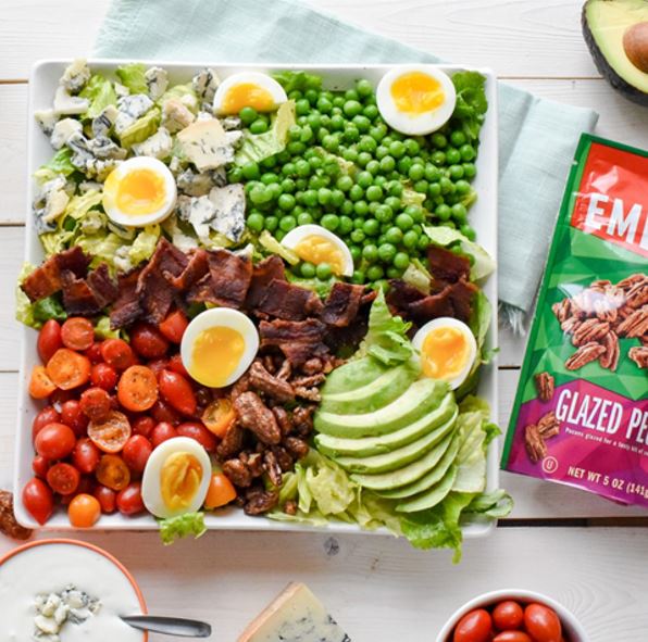 EmeraldNuts's tweet photo. Simple, colorful, Cali-inspired salads are our favorite.
๐ธ: @MyModernCookery #EmeraldPartner https://t.co/F7oqWmLuoC