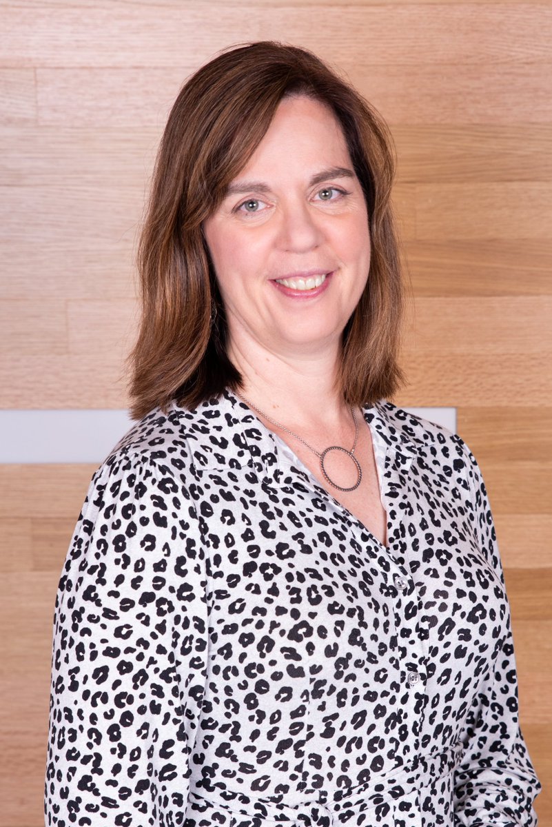 TamiAErwin's tweet photo. Congratulations to our very own Heidi Hemmer for being recognized as one of this year's @FierceWireless Rising Stars! She is not only an incredible leader and innovator, but a wonderful person and friend - the best kind of person to work with. 👏👏👏
https://t.co/6r95XNfwP7 https://t.co/XsFPldj7he
