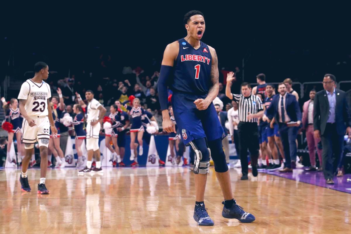 justkiahgaming's tweet photo. I am very blessed, thankful, and excited to announce that I have received an offer from Liberty University. #GoFlames #BlesstoPlay #TIFAM @TexasImpact1 https://t.co/JDaGWEPqH2