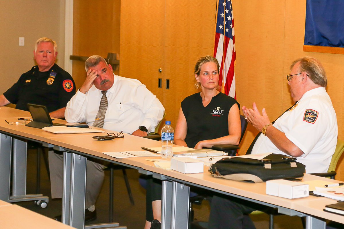 download disobeying hitler: german