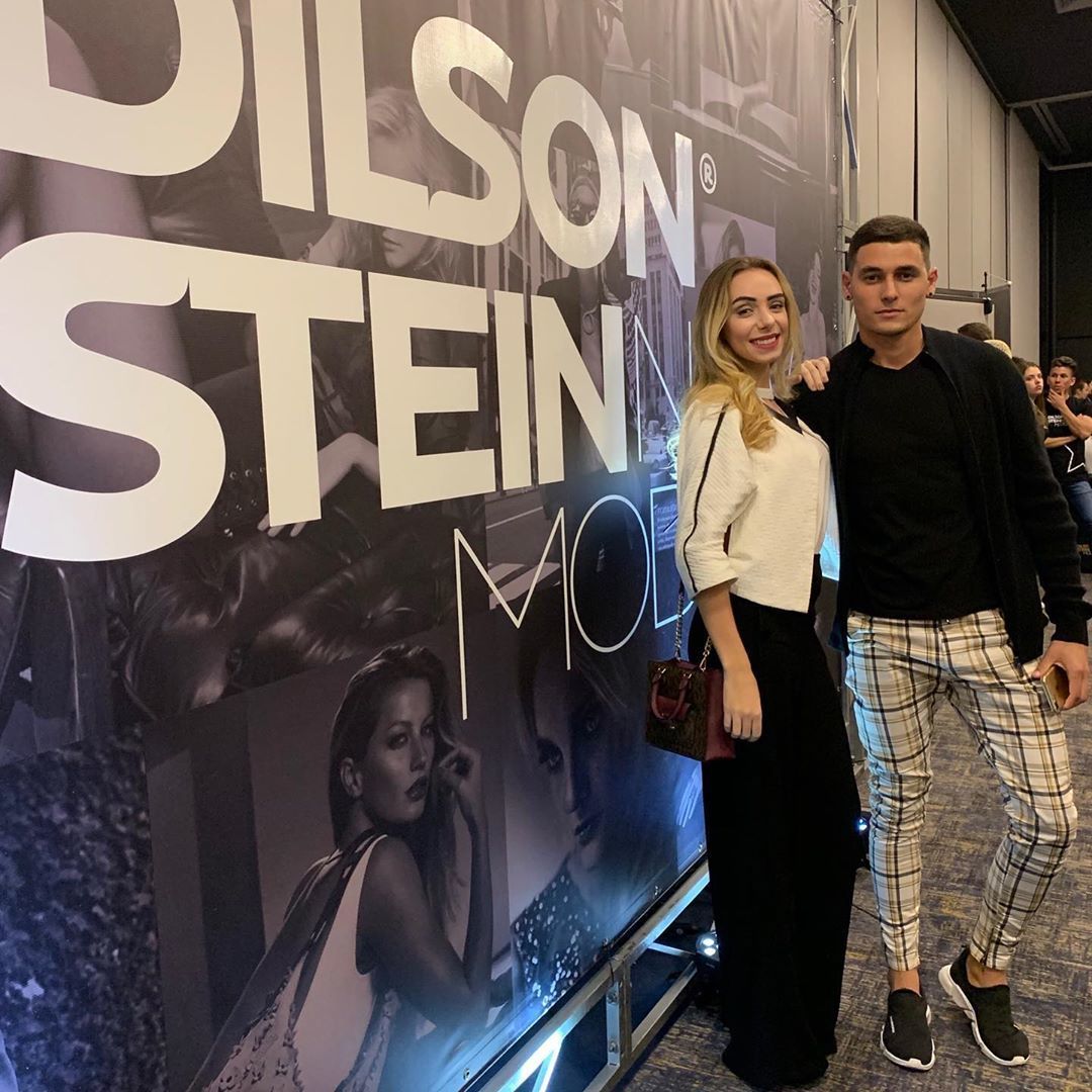 dilsonstein's tweet photo. No último evento que realizamos em São Paulo, tivemos a presença do modelo Alan Oliver (Descoberta Dilson Stein) e da Digital Influencer Lara Capone. 

#dsnm #dilsonsteinnewmodels #dilsonstein #model #newmodelsweekend #vidademodelo #newmodelstraining #newmodelsselection https://t.co/AEclQrUYBi