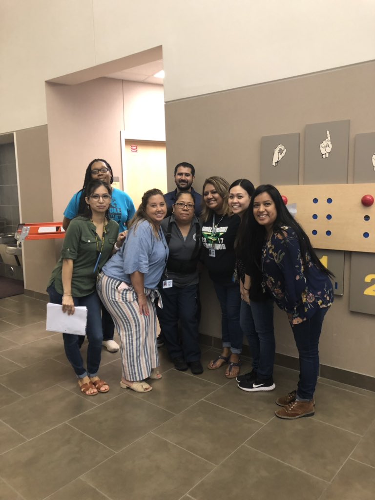 We ❤️ our custodians!! They’re the real #schoolsuperheros #stemisoursuperpower #cecolts <a href="/SolmariaBds/">Solmaria Benavides</a> <a href="/CarrollColts/">Carroll Elementary</a> #4thgradeteachers