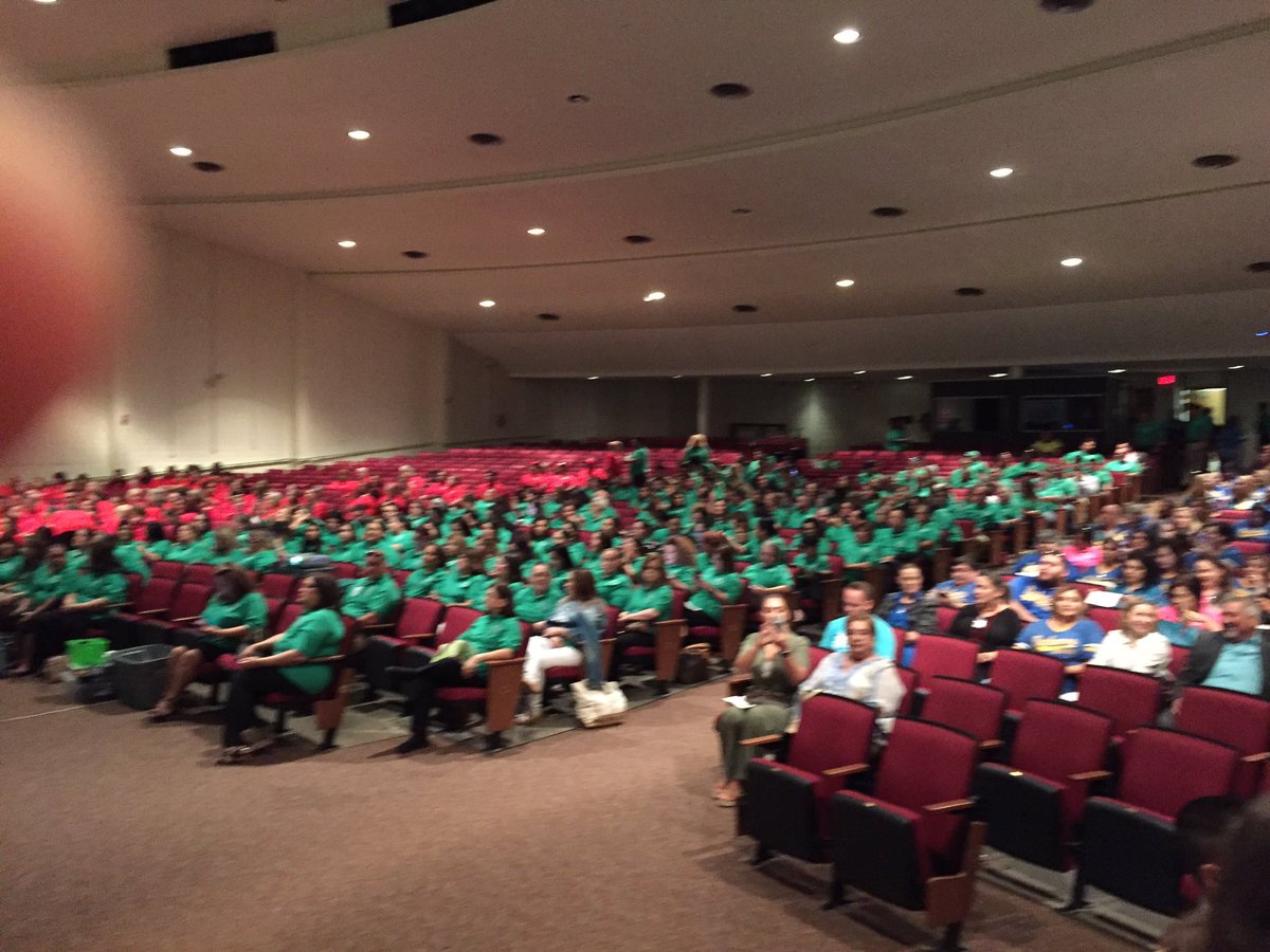 BrooksCo_ISD's tweet photo. Rural Schools Innovation Zone Convocation Program https://t.co/DpAPUzK1jp