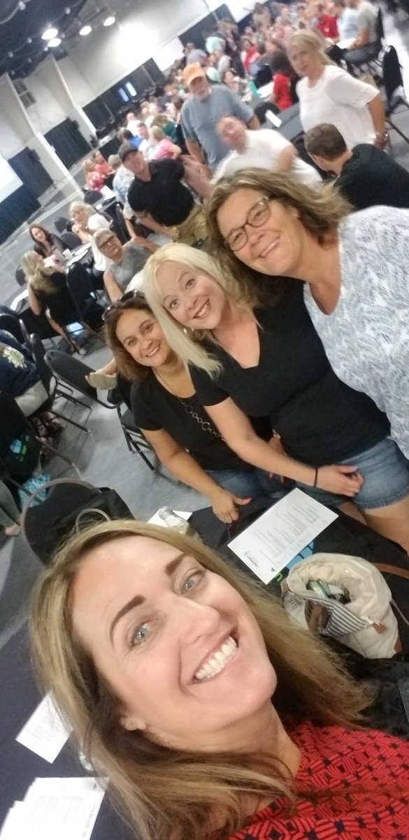 NAndersonRHS's tweet photo. #richlandschooldistrict
#PLCsoluntiontree
#riversedgehighschool https://t.co/mZofMDjcLR