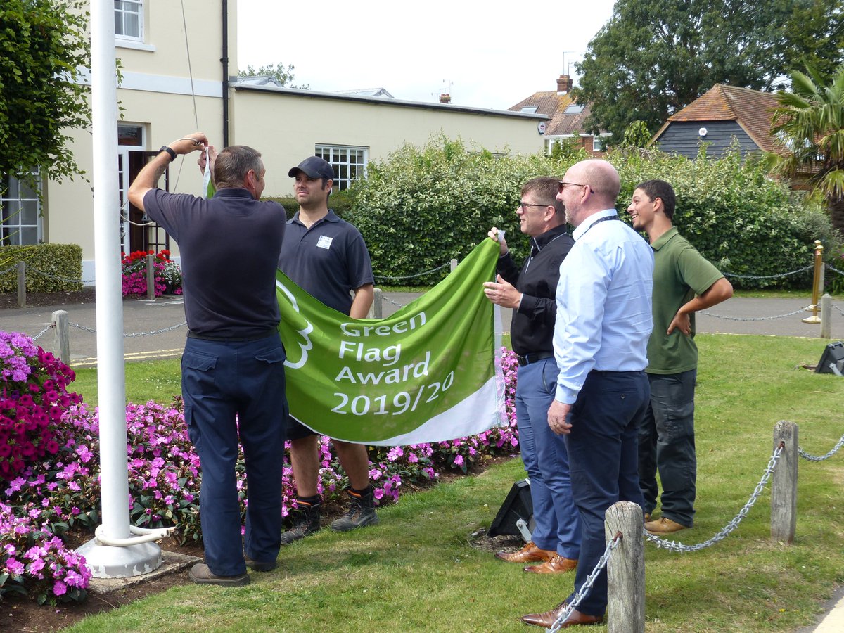 Field Place tweet media