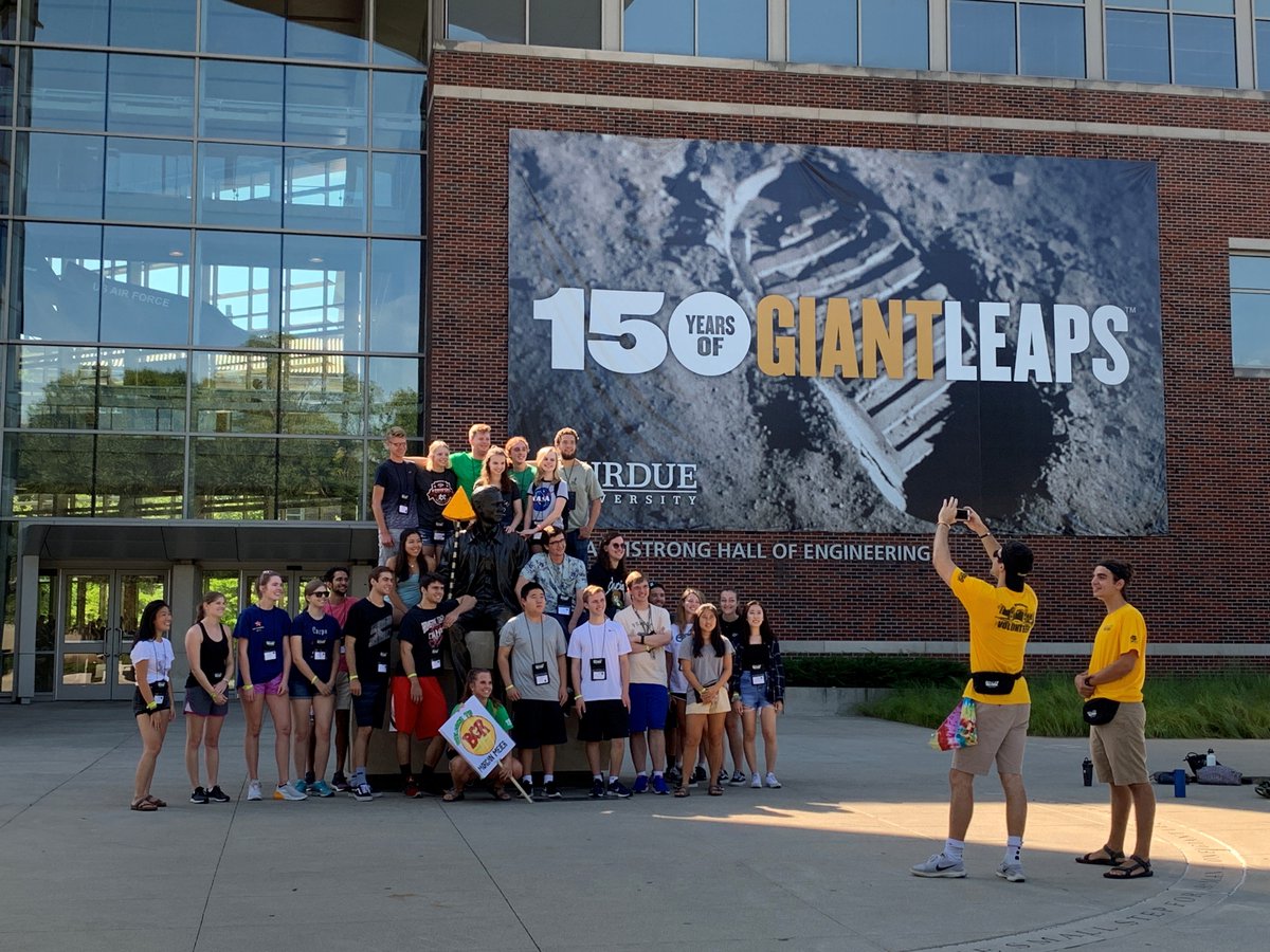 BGR groups are making stops at Neil Armstrong Hall of Engineering today during the "Tradition Walk." Naturally, they're all snapping photos with Neil's statue. #Purdue (bit.ly/ArmstrongStatue) <a href="/PurdueEngineers/">Purdue Engineering</a>