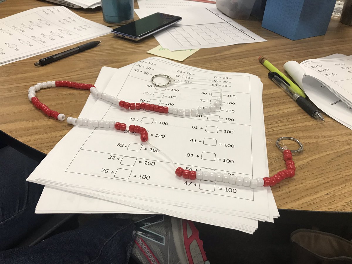 KeepSmiling_MK's tweet image. Numberline outside the box! @wsisdschools #empoweringbearsBHE