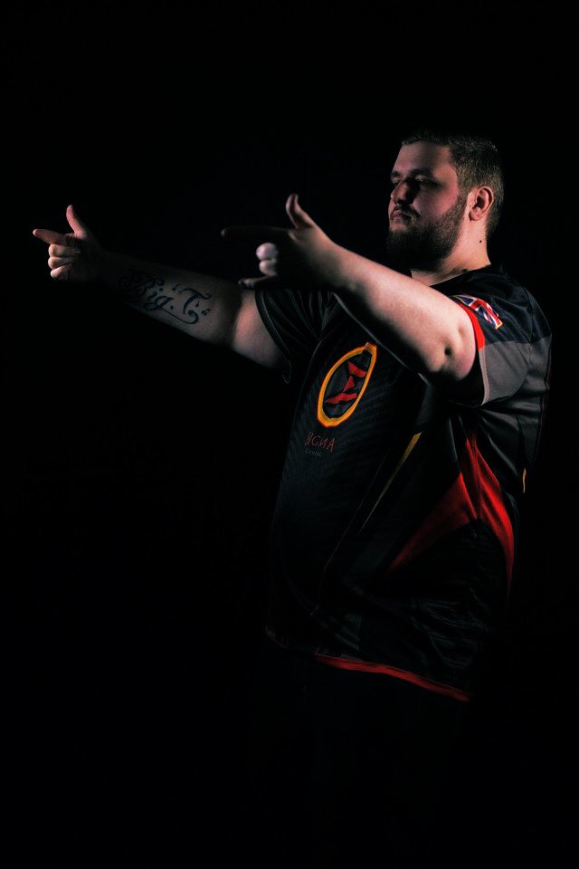 Almost 2 and half years ago, I would have never of thought in a million years I would be brining out my own mixtape buy the single 

Chilli Heatwave available on iTunes November the 24th.