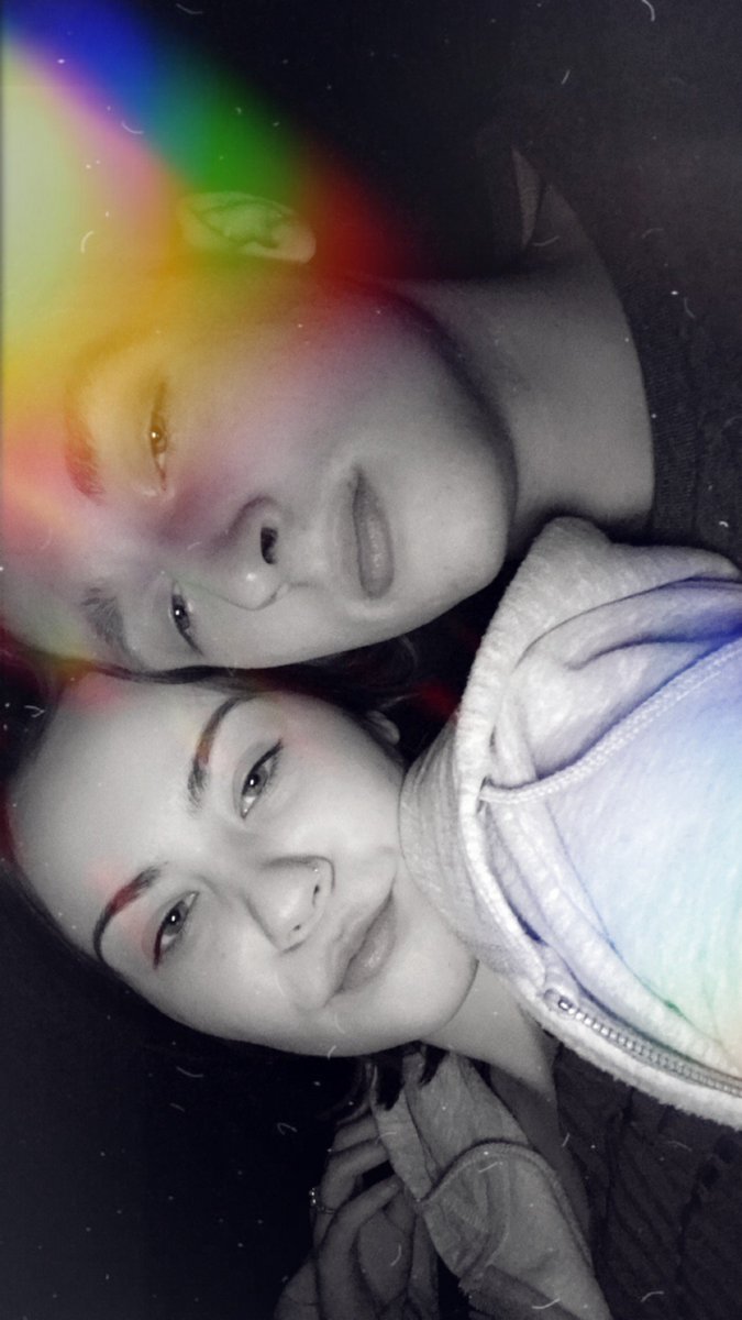 Racheljade16 tweet picture