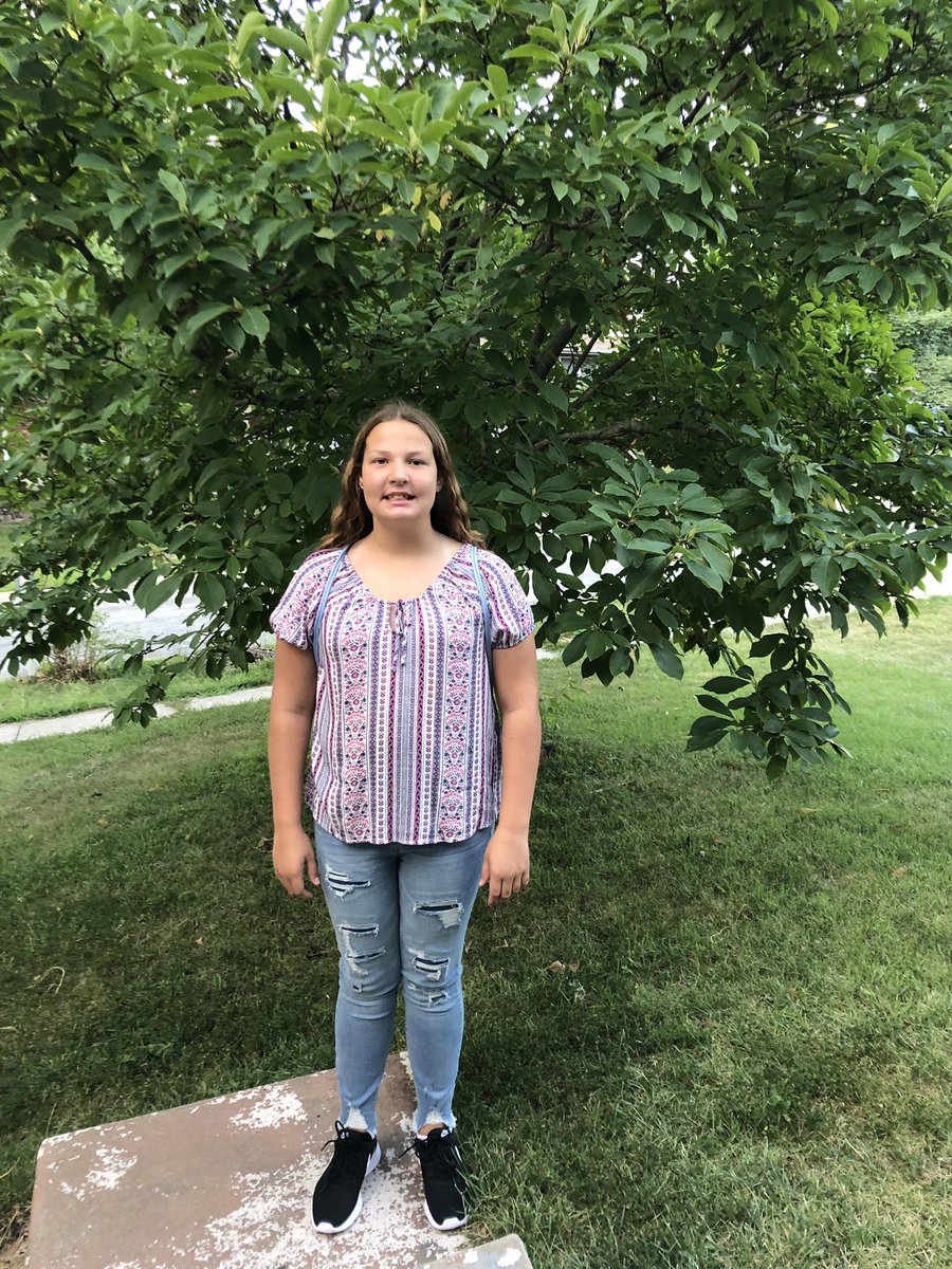 dkluz74's tweet photo. #NKC1stDay #BackToSchool2019 @NKCSchools @NMMSNorthstars #StaleyHighSchool https://t.co/RO6CRB8X2E
