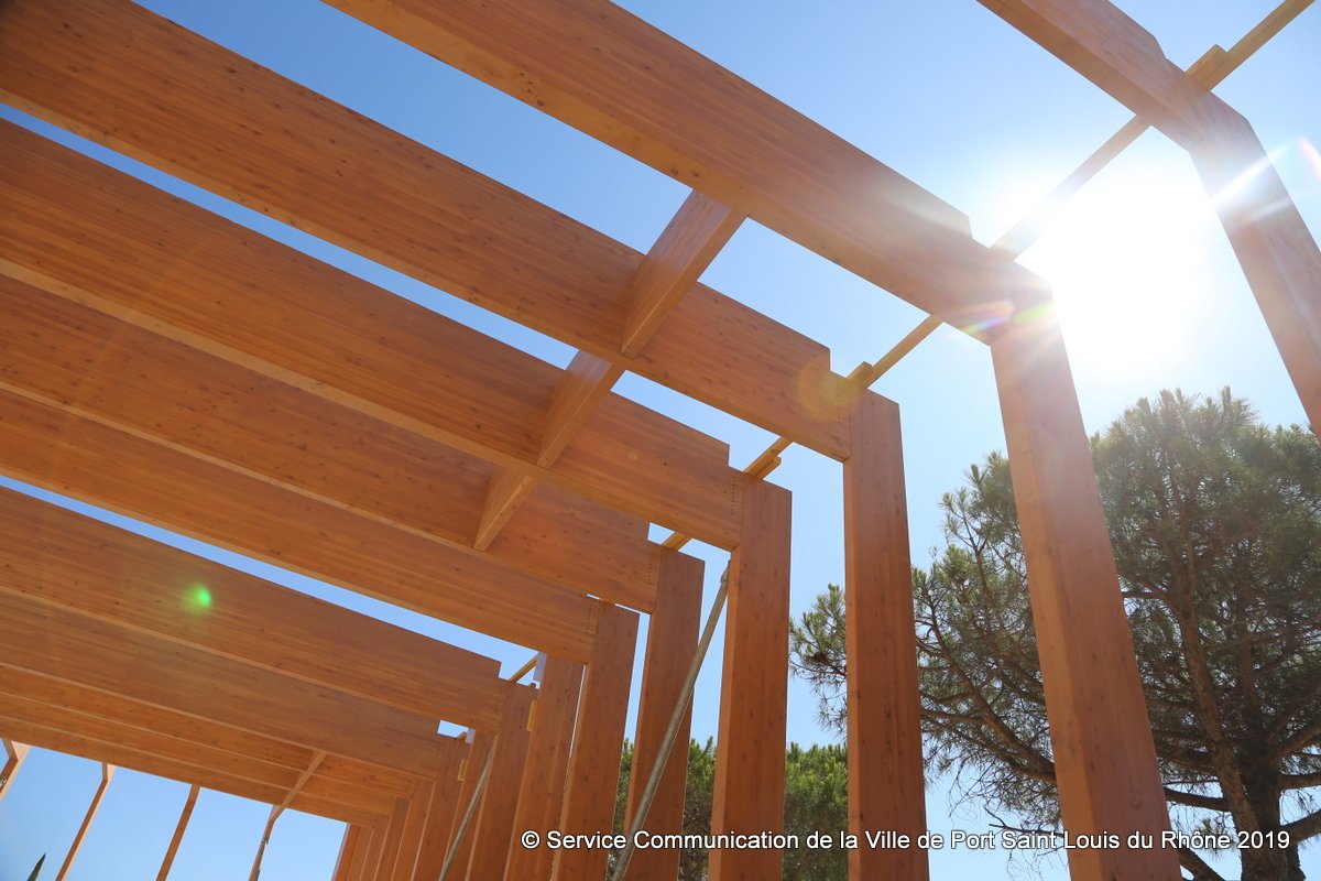 Ville_PSL's tweet photo. #Impressionnant la #charpente des #SallesSportives en cours de construction à @Ville_PSL 
Les #ProjetsStructurants de la ville avancent et ils avancent bien 💪😍❗
#PSLjaimeMaVille change, se modernise pour un avenir et une qualité de vie meilleurs https://t.co/7zDU4BBCde