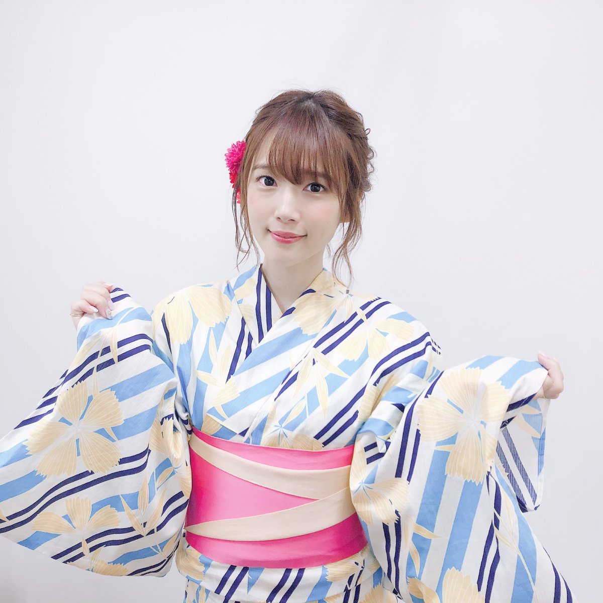 本日は声優と夜あそび👘
浴衣ウィークでございますよ(´∀｀=)♡

今年初浴衣うれしい😊
あと、キックさん面白くて、はちゃめちゃに笑いました〜♪