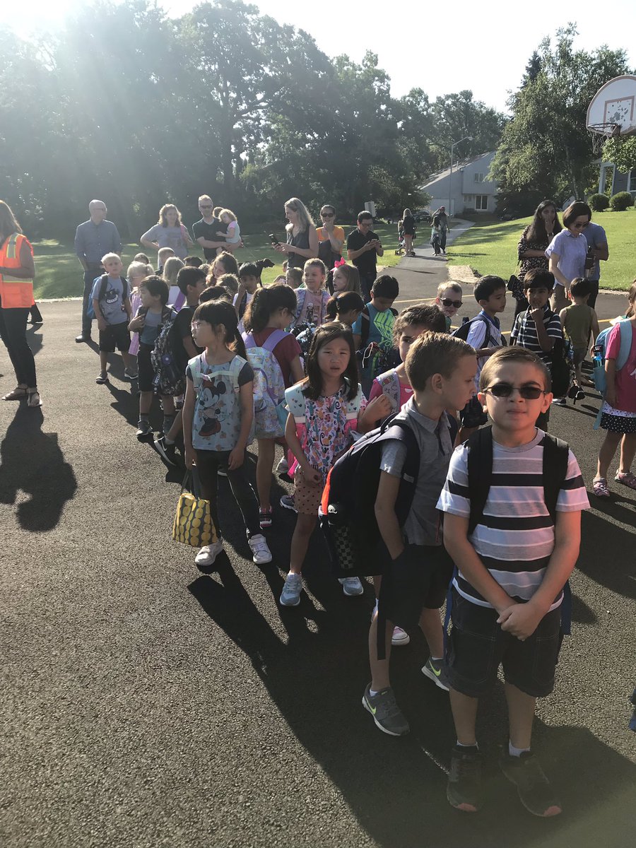 Students and Teachers were so happy to welcome everyone back to school this morning! #wildcats #firstday