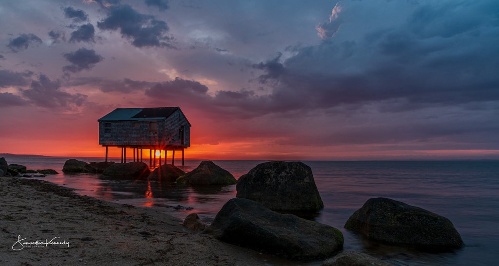 PhotosSamantha's tweet photo. Stony path to the house on stilts for sunset - #lislandstrong
#longislandfeatures
#longislandproshots
#nakedli
#discoverlongisland
#longislandviews
#exploreliny
#li148
#exploreli
#newyorkstatephotos
#newyork_bestshots #sunsetfinder #sunsetporn https://t.co/5iNMzw1Omn