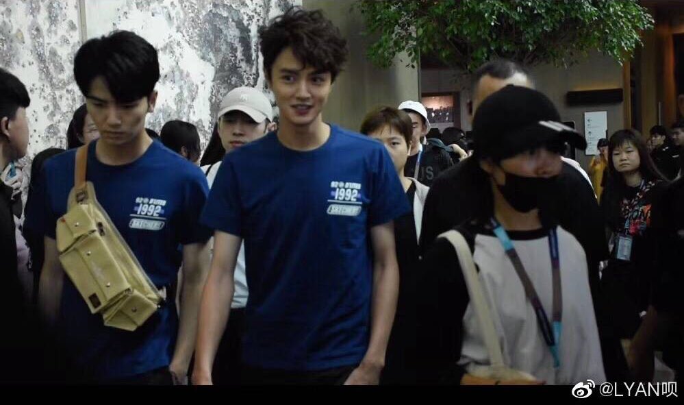 darrenchen_fan's tweet photo. #DarrenChen #CaesarWu #SuperNovaGames 081319

Photo of Kuan and Xize 😊💖

#KuanZe
Credit: LYAN呗 https://t.co/ZQTroTmOpj
