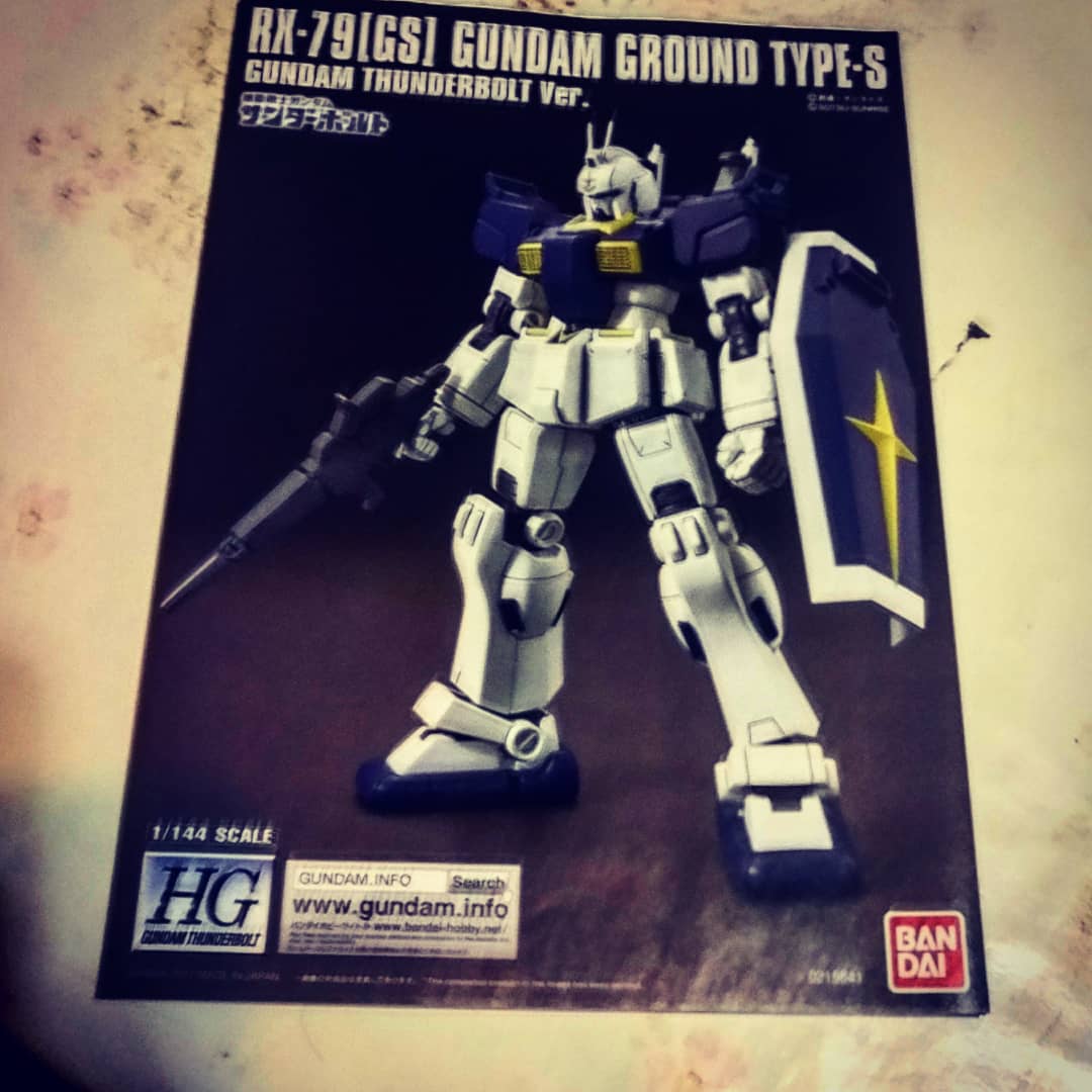 albertobarbas's tweet photo. Arranca una nueva construcción. Nombre clave del proyecto #Gundem
#Gundam #GundamRx79 #GroundTypeS #GundamThunderbolt
#gundamtheorigin https://t.co/ba1ld4D38q
