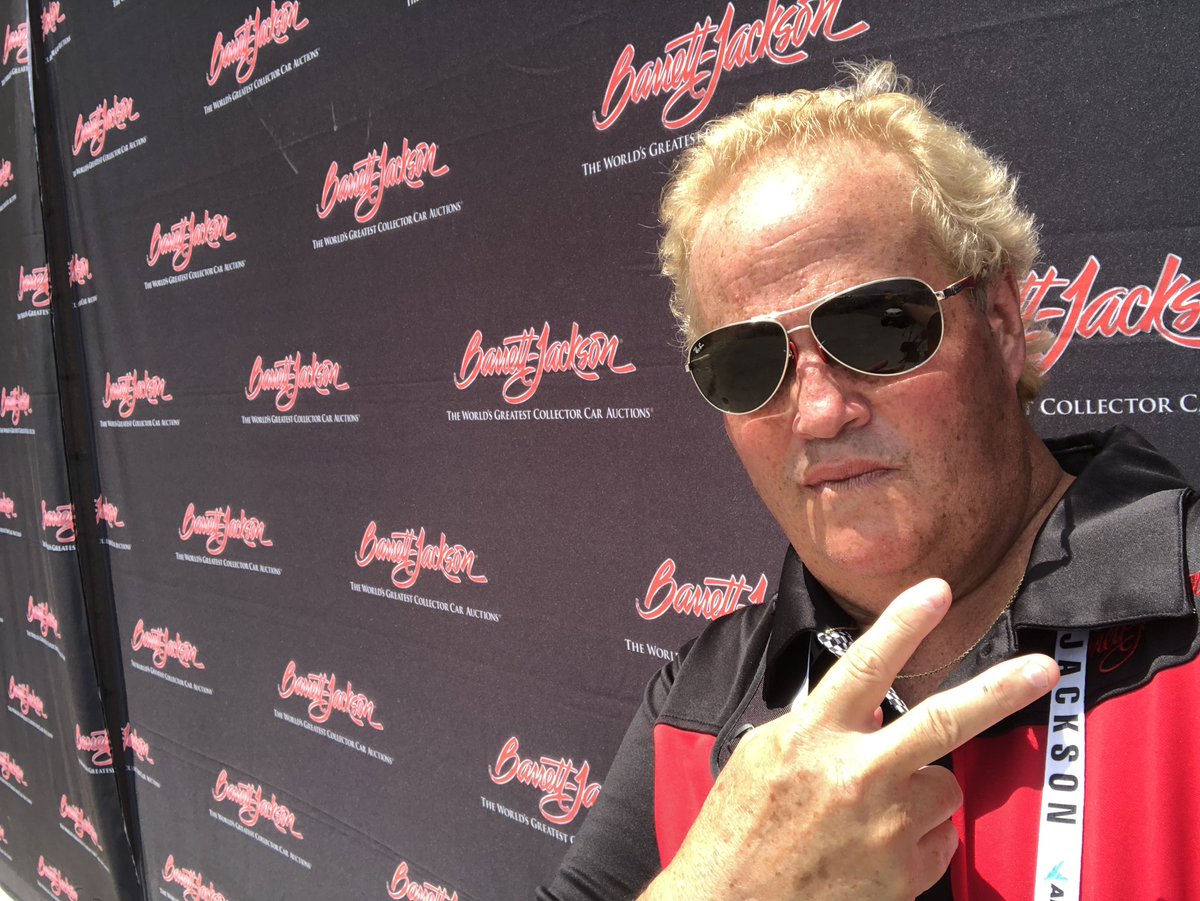 gregory_ratner's tweet photo. @Barrett_Jackson @duPontREGISTRY #RatnerImages 2019 https://t.co/bqky8Ur5YD