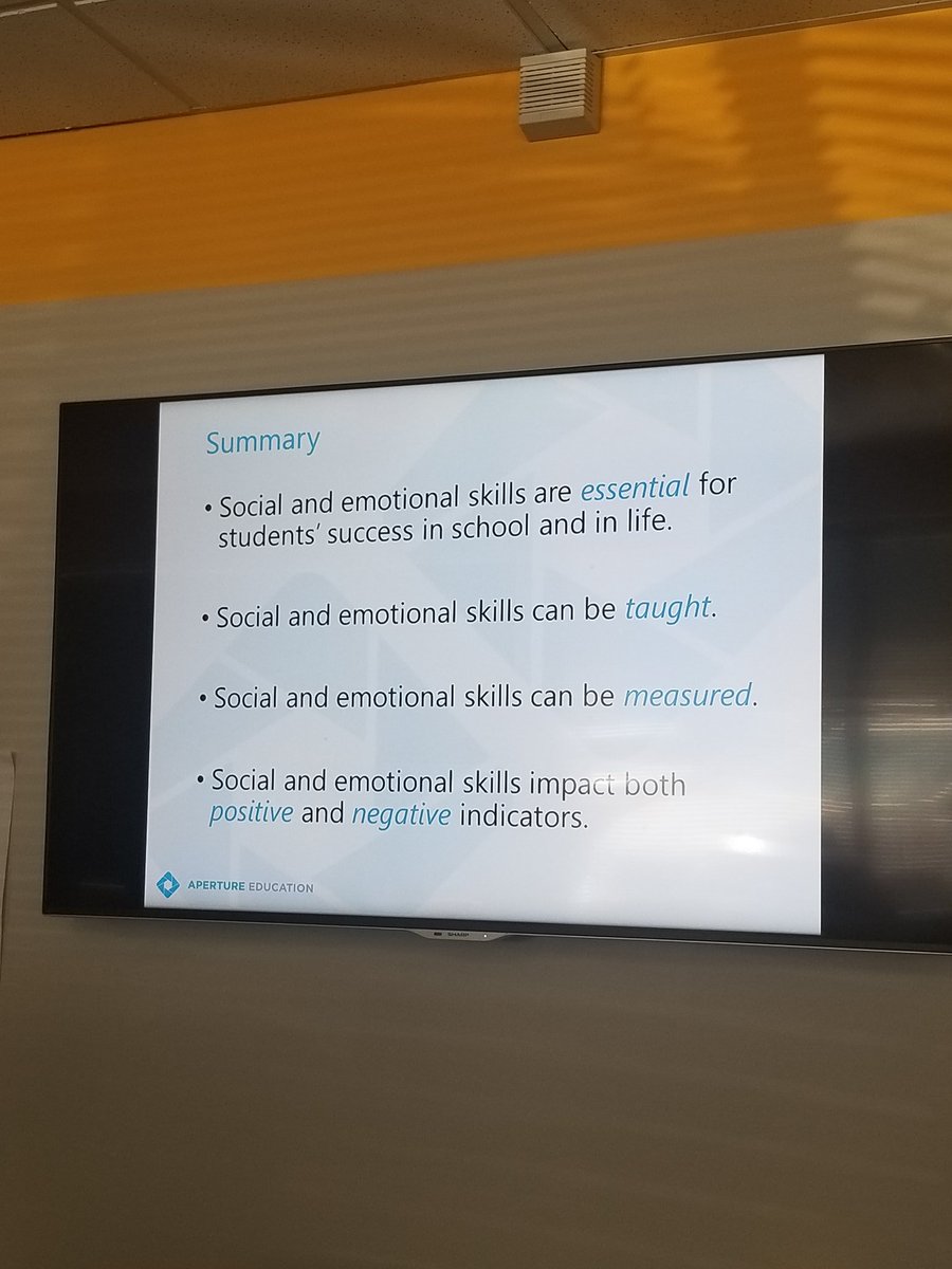 windsorstem's tweet photo. And if you don't know now ya know! SEL workshop #windsorstem #ccsLeadersLearning https://t.co/EpxzLdlgrx