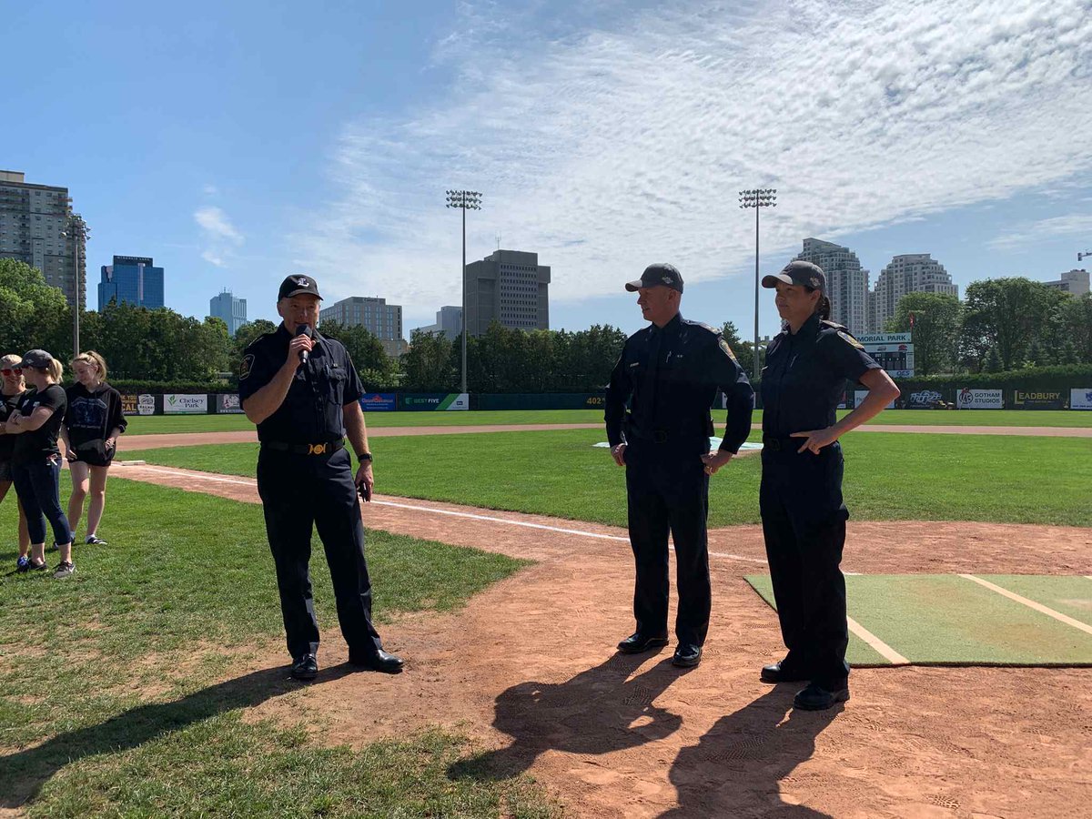 And that's a wrap! Congratulations to all the #RookieBall2019 players. Thank you to all the sponsors and volunteers. We can't wait until next year! #ldnont