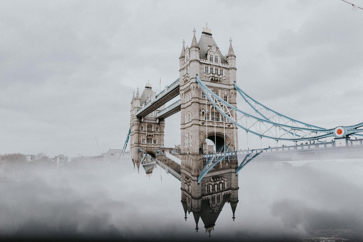 LDNCollections's tweet photo. Amazing image of an early morning London. Where's your favourite LDN location? 
.
.
.
.
#london #lovelondon #LDN #travel #gifts #londoner #lovinglife #instalife #perfectvisuals #photography #londonphotography #digitalphotography #lovelife #loveLDN #londonlife #england #uk https://t.co/E0dBJBJPvs