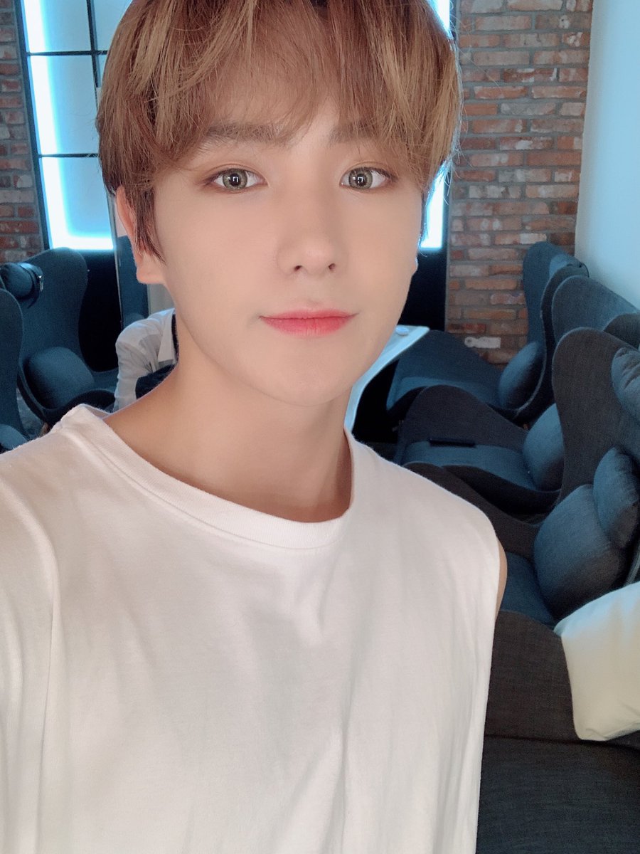 WE_THE_BOYZ's tweet photo. [현재] 더비가 500일이래요~😄 https://t.co/NSWnCgFlNb