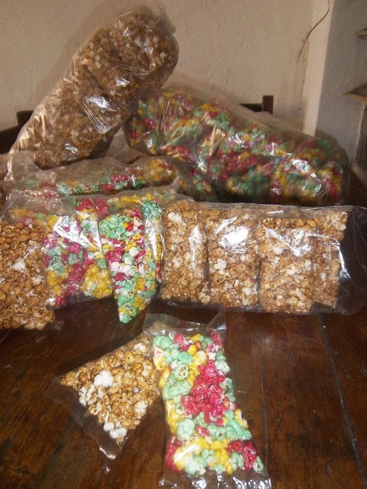 ginnienoely's tweet photo. "Chocotufa  y Colortufa" Somos una empresa 100% artesanal, "Cotufas Dulces" Nuestras técnicas de fabricación son artesanales y parten de una minuciosa selección de las materias primas con el objetivo de lograr un producto final de excelente calidad y abajo costo. Ventas al Mayor https://t.co/OWUsVmutHf