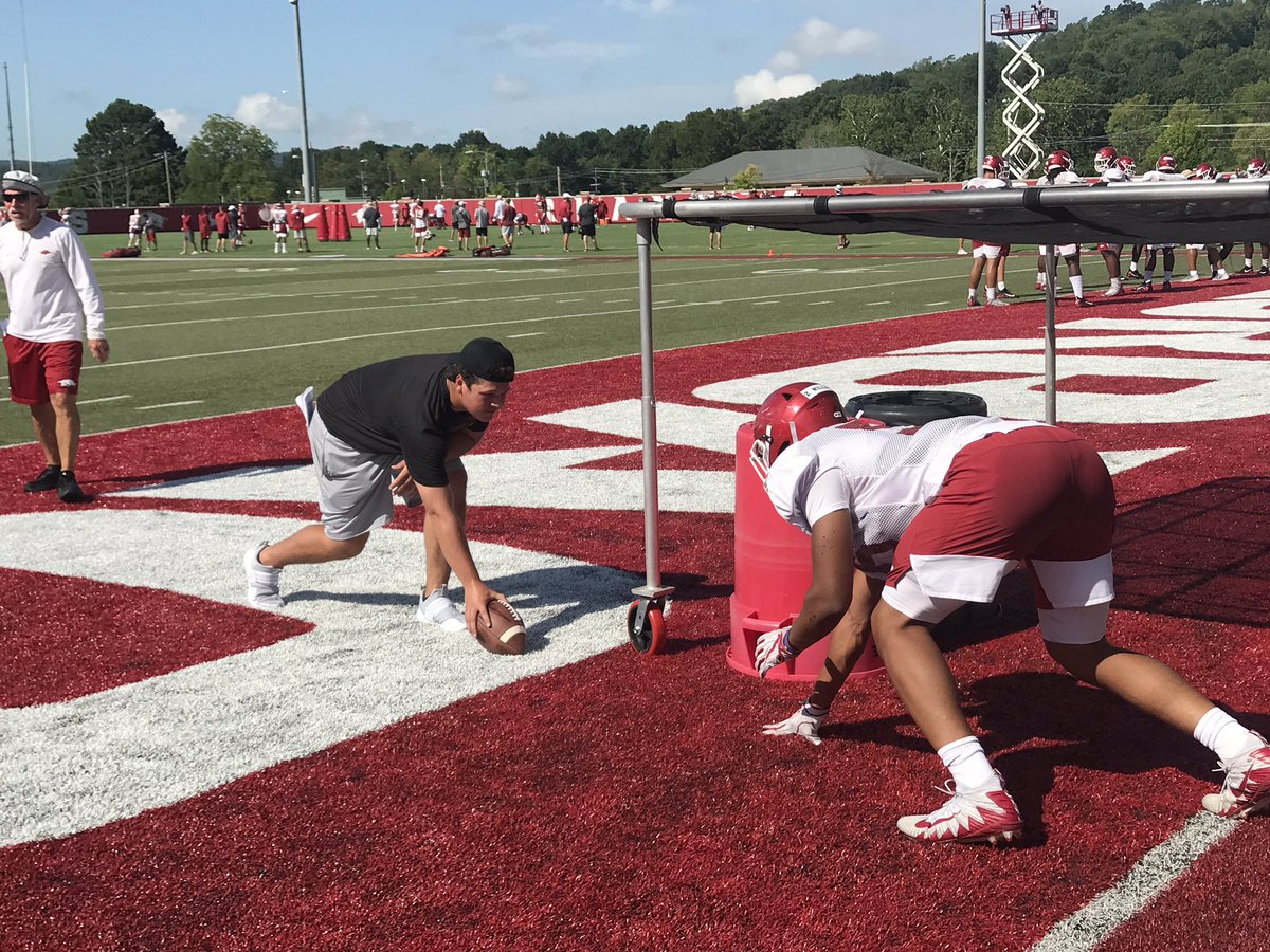 DrewAmman's tweet photo. Grind of fall camp rolls on #Practice11 #WPS #Arkansas https://t.co/2P6S2lVZx8