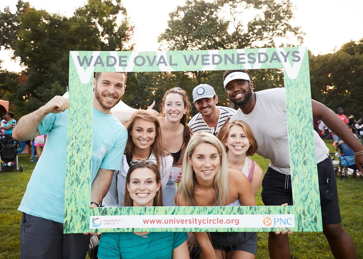 GreaterCircle's tweet photo. So much going on at #WadeOvalWednesday tonight with @inthecircle, proudly sponsored by @PNCBank!

#LIVEnearwork
#whyilovewow
#wow15 
#YourCityYourCircle https://t.co/RCtAz0pc43