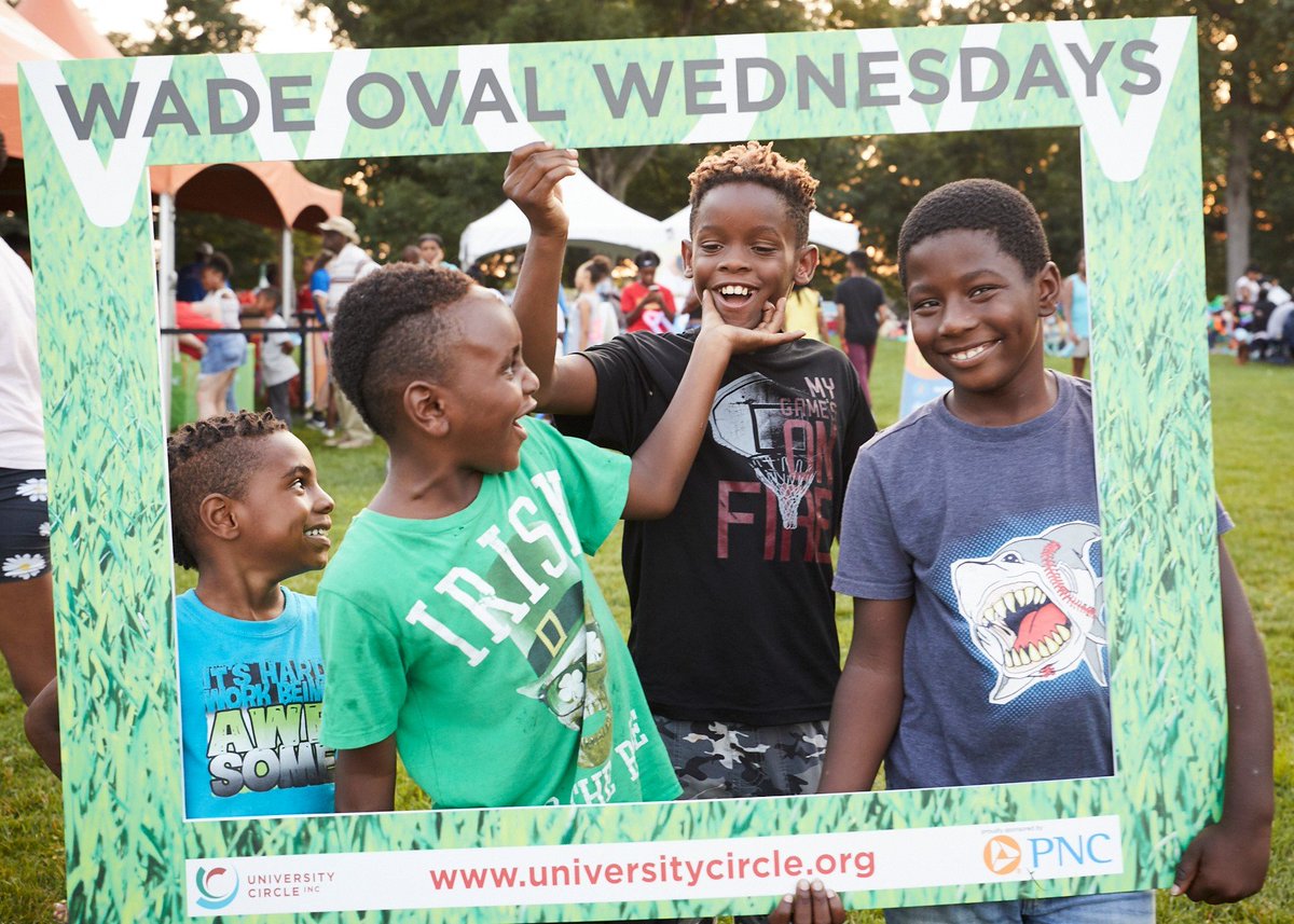 GreaterCircle's tweet photo. So much going on at #WadeOvalWednesday tonight with @inthecircle, proudly sponsored by @PNCBank!

#LIVEnearwork
#whyilovewow
#wow15 
#YourCityYourCircle https://t.co/RCtAz0pc43