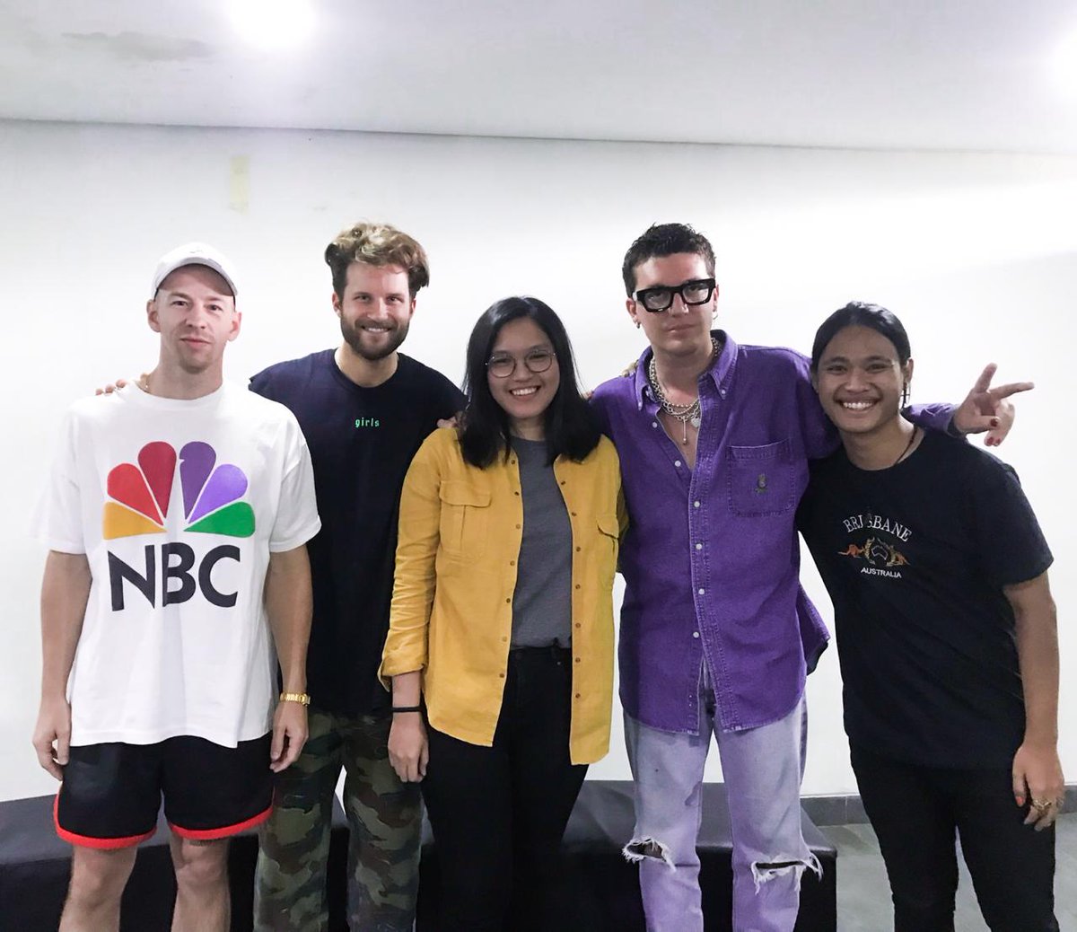 CreativeDiscID's tweet photo. @LANYNewYork interviewing @thisisLANY yesterday ! #LANYINDONESIA #lanymalibunightsjakarta https://t.co/5HiymuJfde