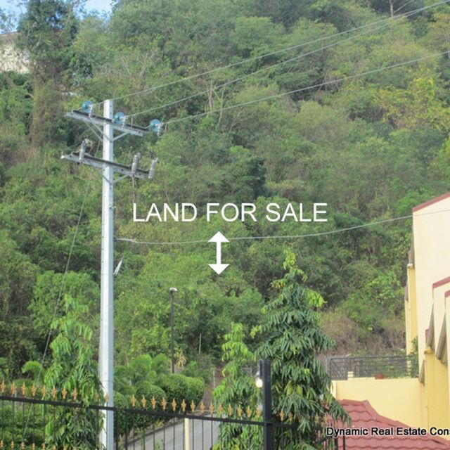 This piece of land is 14,894.02 sq.ft set into the hillside adjoining the upscale Royal Court Townhouses and backing The Park in Glencoe.
Sale price: TT$1.6M
Contact 748-6934 for viewings.
#residentialland #landforsale #Glencoe #TrinidadandTobago #dynami… ift.tt/301SYyt