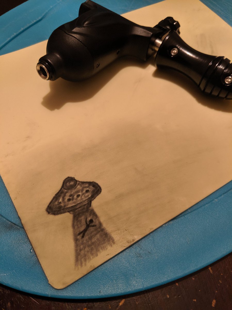 rgrfish's tweet photo. Got bored. Have my first tattoo to myself last night. It's shitty. Lol. Now to practice more. https://t.co/MRZecIlUbH