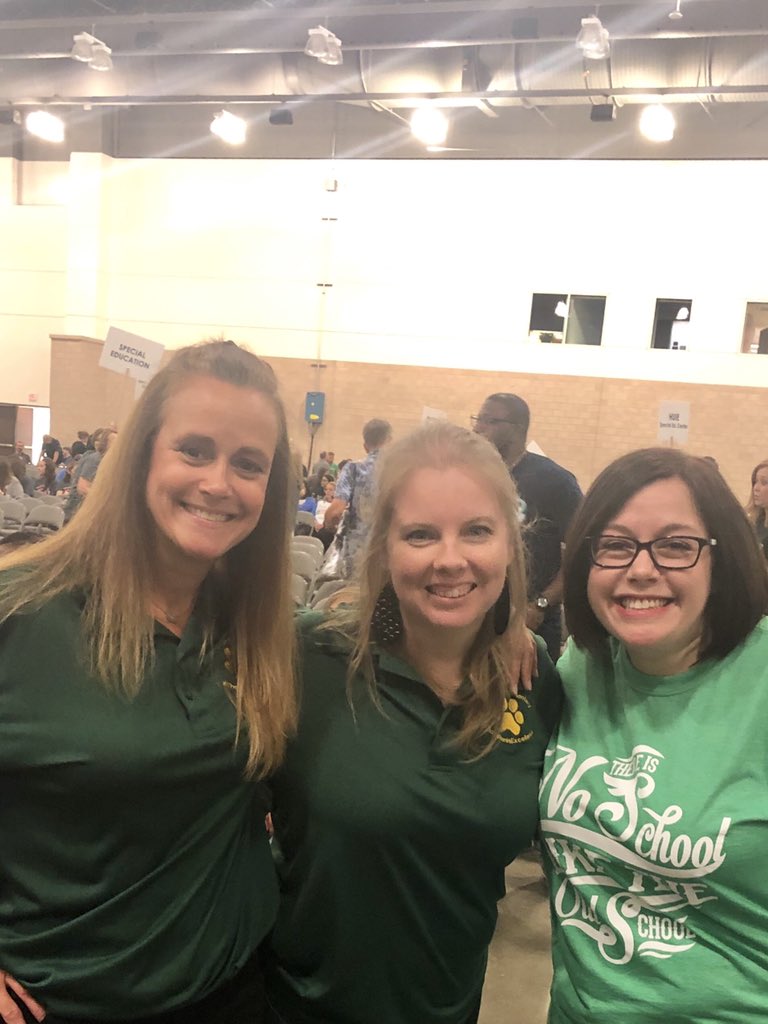 ImpocoJulie's tweet photo. Opening of Schools Ceremony CFBISD  #betheexception #thompsonisexcellence https://t.co/uH4lLWgWlV