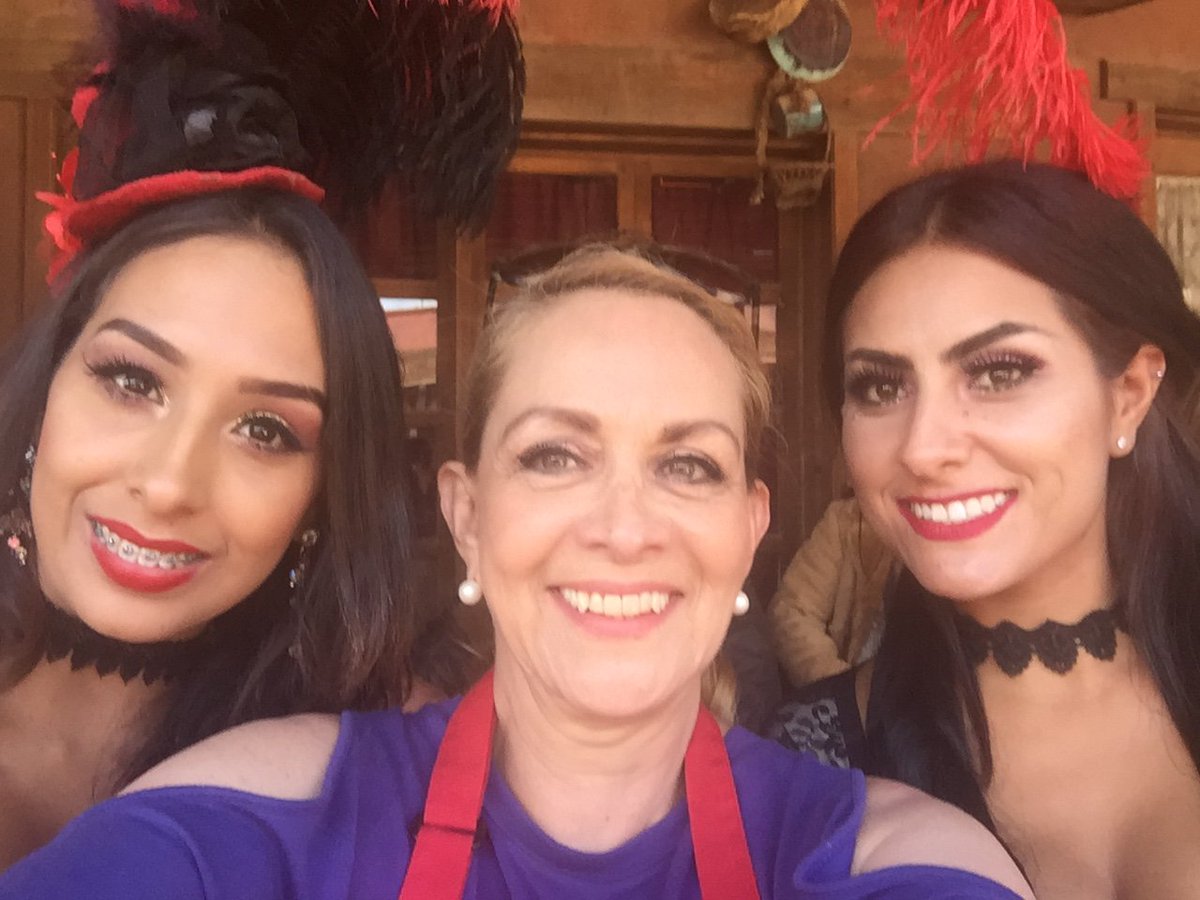 Lourdes G de Alcocer tweet media