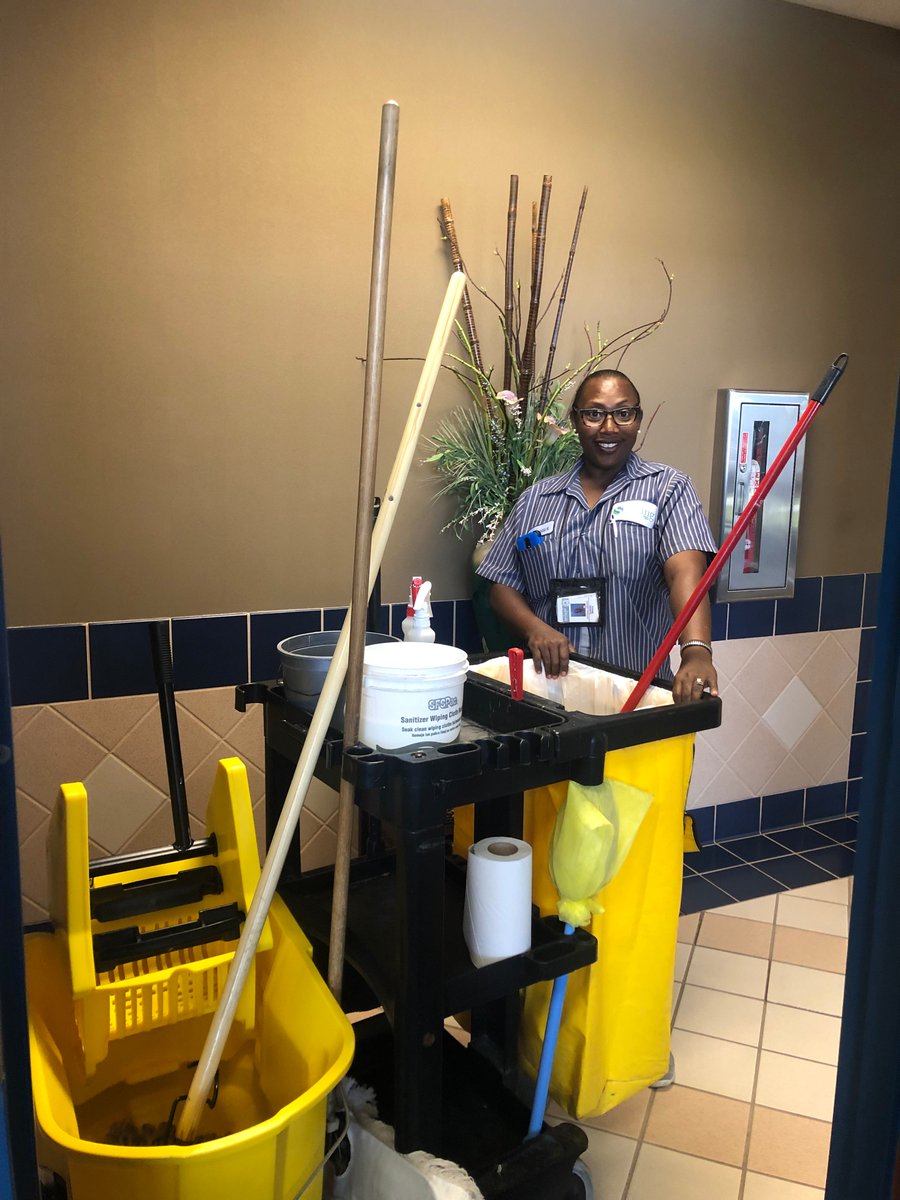 SISDBuildingOps's tweet photo. Our staff member over at Transportation making sure that the building is nice and clean for when the bus drivers come back to start their routes to take our students home after the best 1st day at school! @SpringISD #1stDayOfSchool #proudtobeSpringISD https://t.co/2j1ta9hbK4