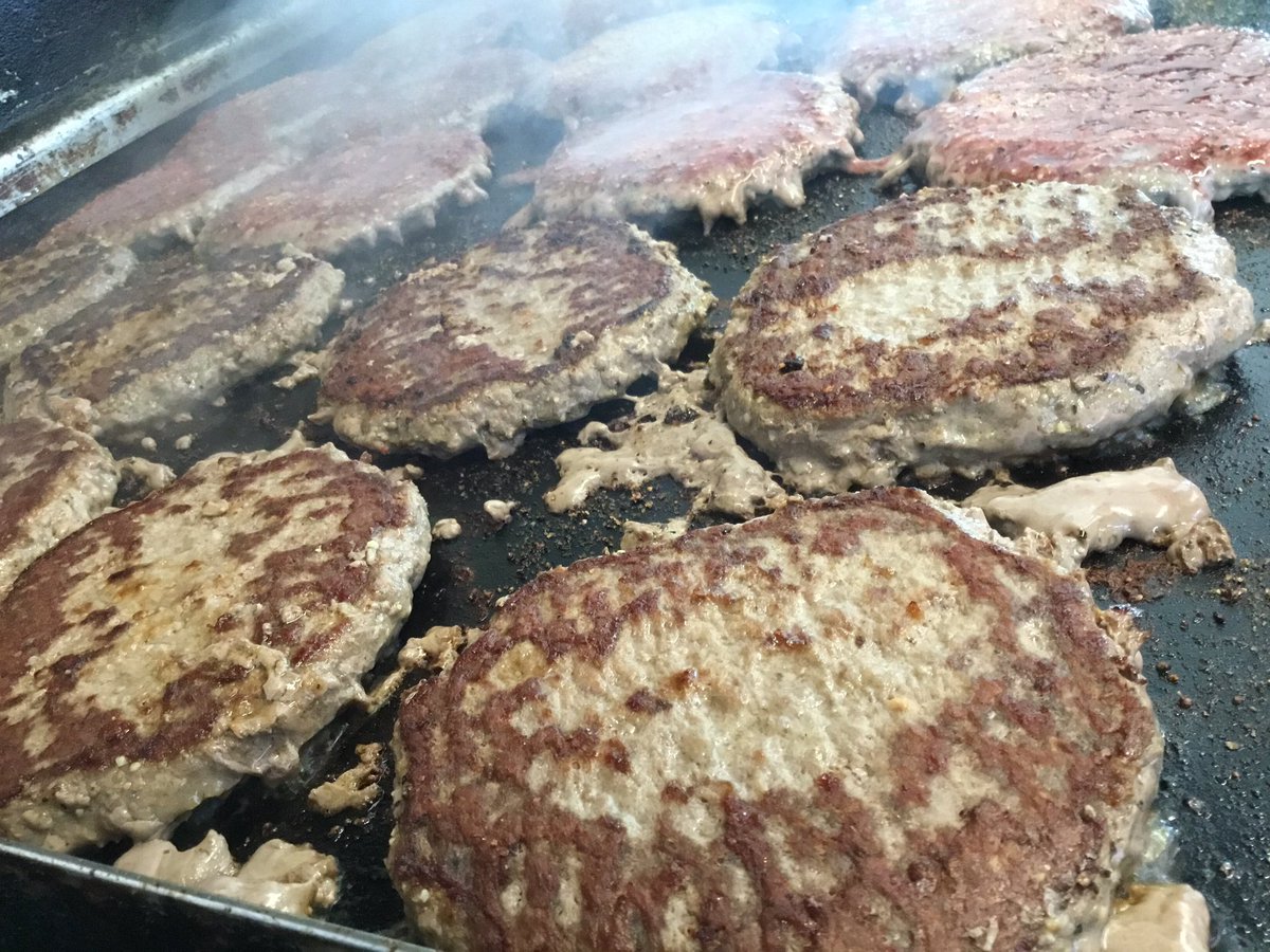 Serving lunch #steakburgers #smokedporkbelly and more. 
#Foodtruckforlunch #kck