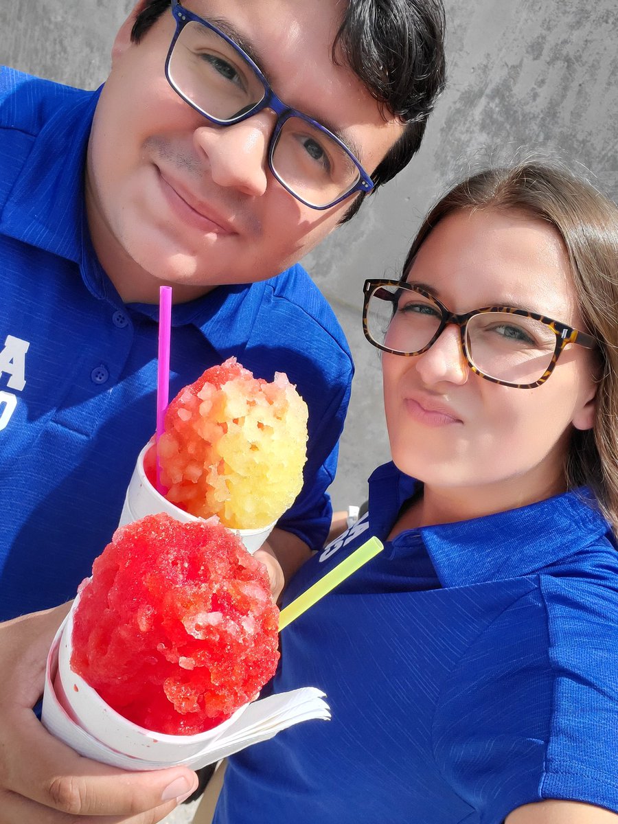 Yummmyyy !! <a href="/ejcostante/">Esteban Costante</a> <a href="/AldineISD/">Aldine ISD</a> <a href="/AldineAthletics/">Aldine Athletics</a> UIL Athletics Training!! May not work together.. but we can coach together!!